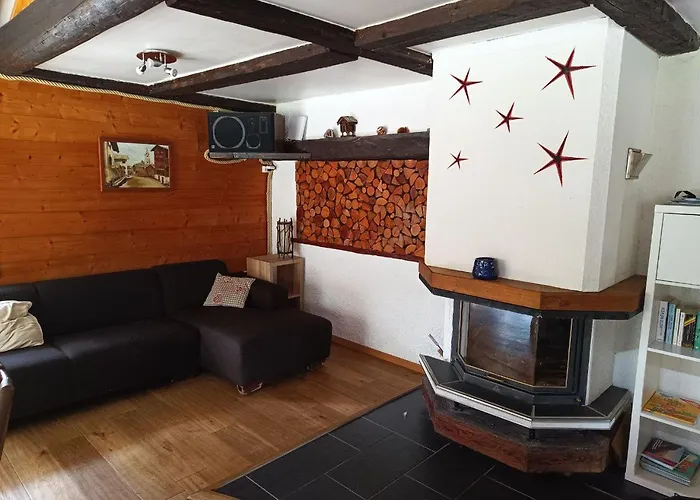 Le Chemin Des Etoiles Dağ evi *